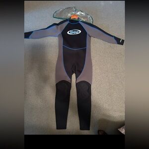 Wet suit grey and black